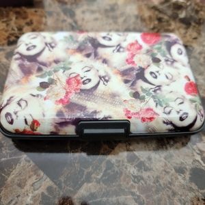 Marilyn Monroe card holder